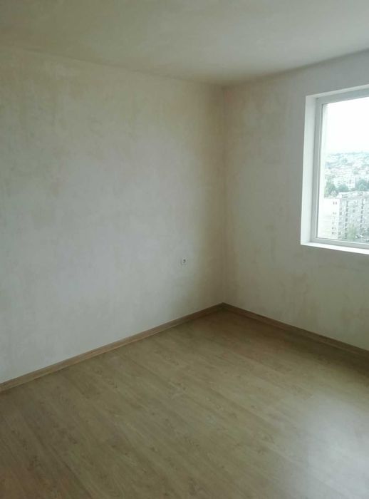 Продава се Двустаен апартамент в Разград, Лудогорие - 72 кв.м за 1027 €/кв.м - Снимка #5