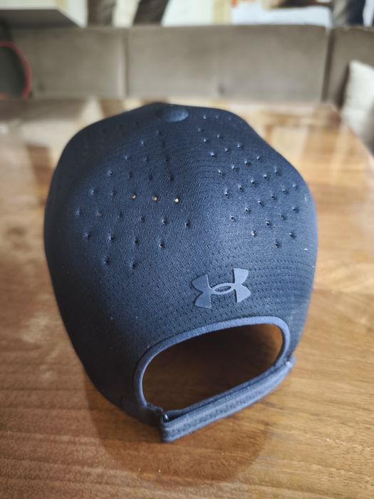 Шапка Under armour stealthform