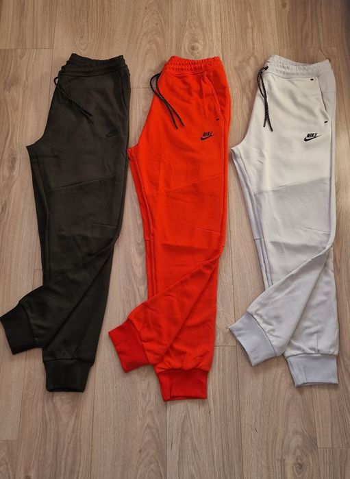 Страхотно мъжко долнище NIKE размер S M L XL