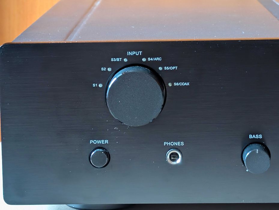 Amplificator Integrat Hibrid Tuburi Vincent SV-500 MK
