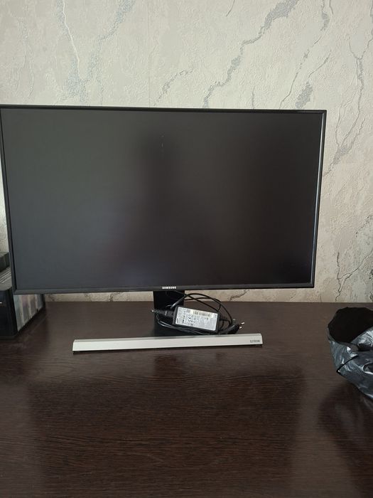 Монитор Samsung  model S24D590PL