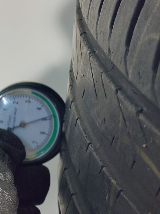 255/45R19 Pirelli seal inside  protectie pana