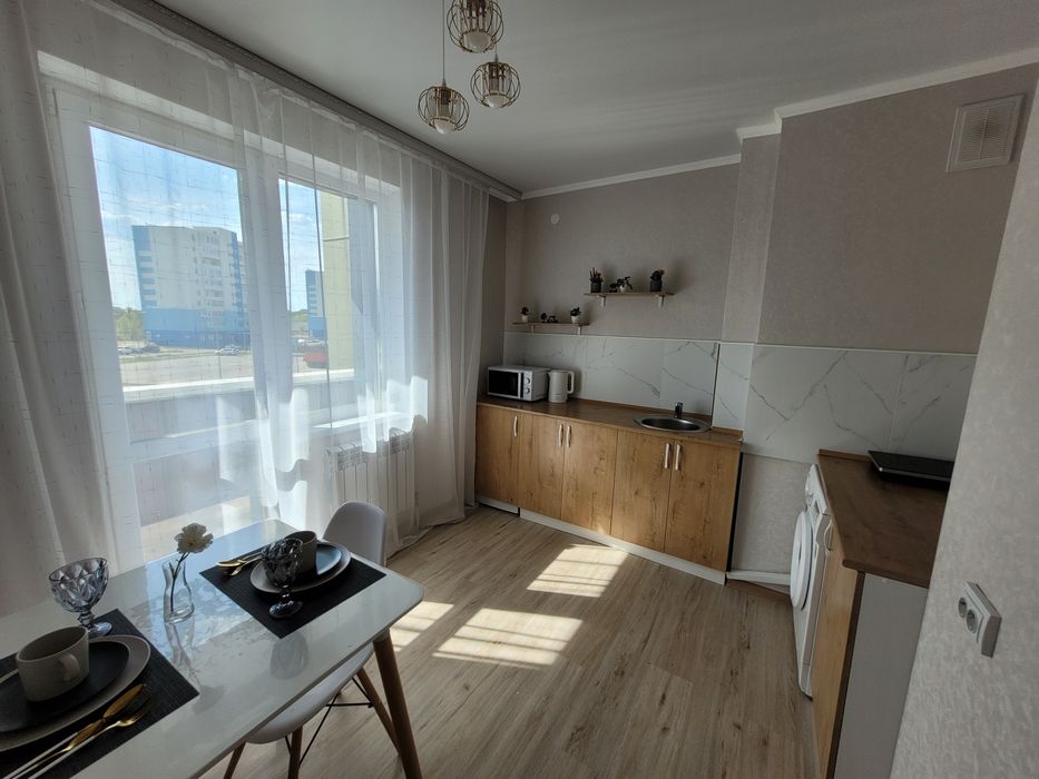 Однокомнатная квартира посуточно ЛЮКС КШТ