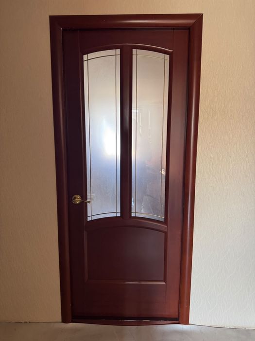 Продам межкомнатные двери