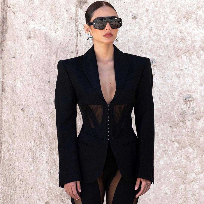 Уникален Сет с блейзър и клин Miss Rosier