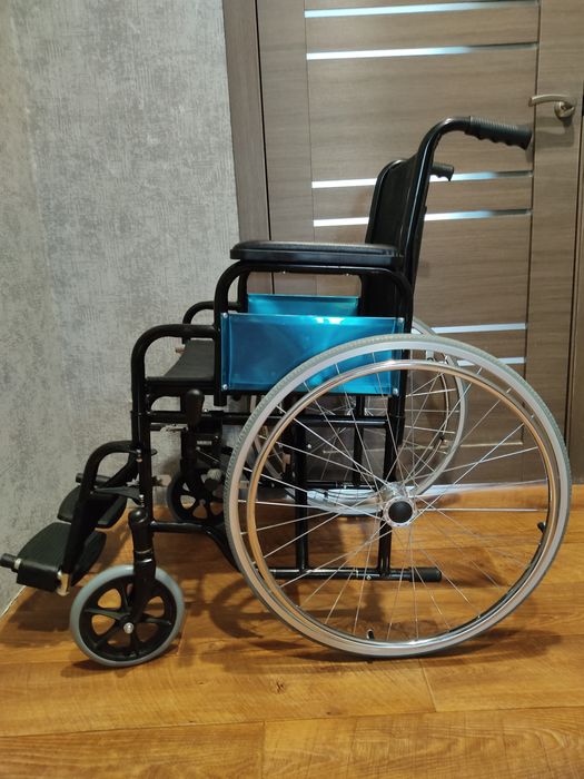 Инвалидная коляска