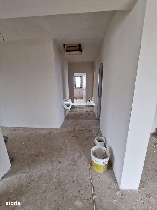 Casa de vanzare I Paun, Barnova I 4 camere, 2 bai I 500 mp teren