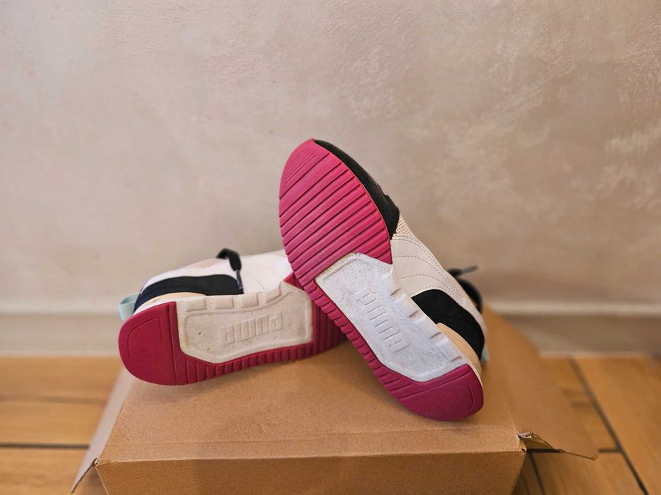 Маратонки Puma номер 35.5