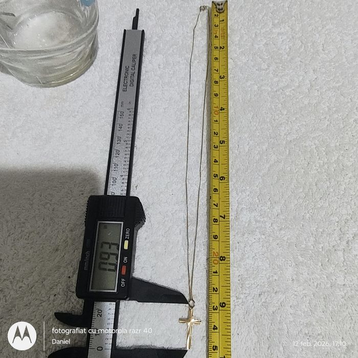 Lănțișor cu cruciuliță din aur 9K – model fin și elegant.1.60g
