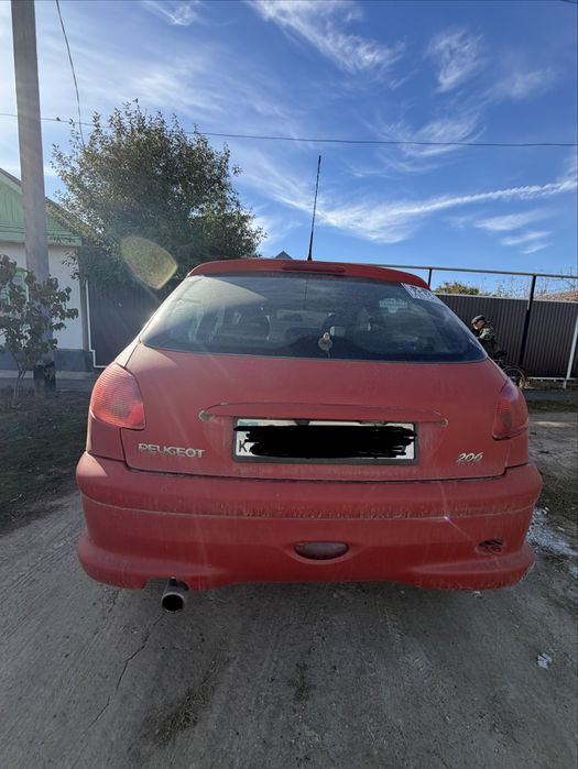 Продам автомобиль Peugeot 206