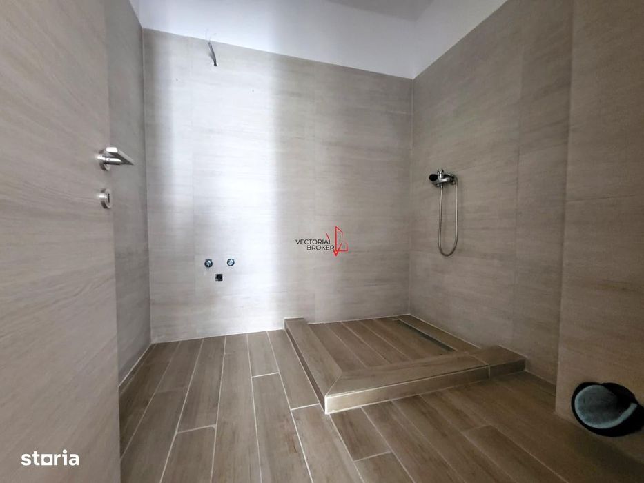 3 Camere Cu Terasa Si Balcon  99,7Mp  2 Bai  Parcare X2