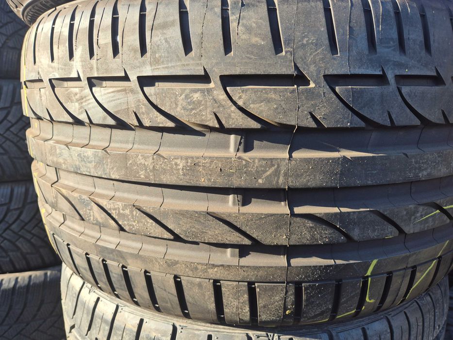 2 Anvelope de VARA - 285/30/19 - BRIDGESTONE - NOI - DOT 2018 !