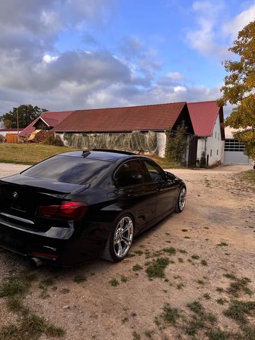BMW 340i F30 (masina se afla in Germania)