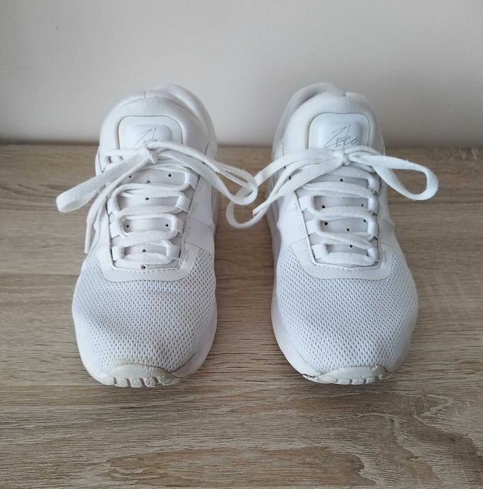 Страхотни  маратонки Найк