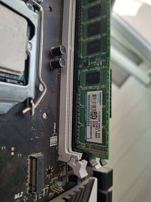 I7 4790 + motherboard + 2gb ram ddr3