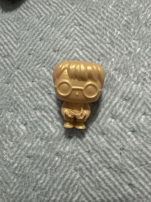 Продам фигурки осд