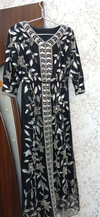 Вечерние платье мелкий бисер