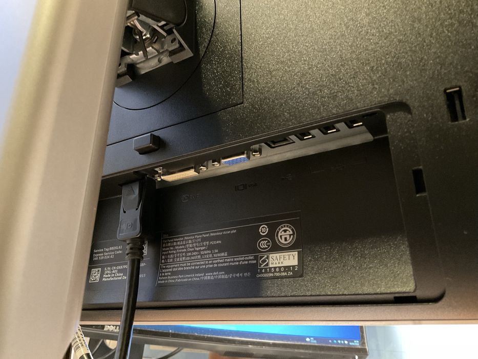 Monitor Dell P2314Hc ,rezolutie 1920x1080 ,impecabil