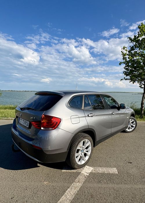 BMW X1 2011 — imagine 3