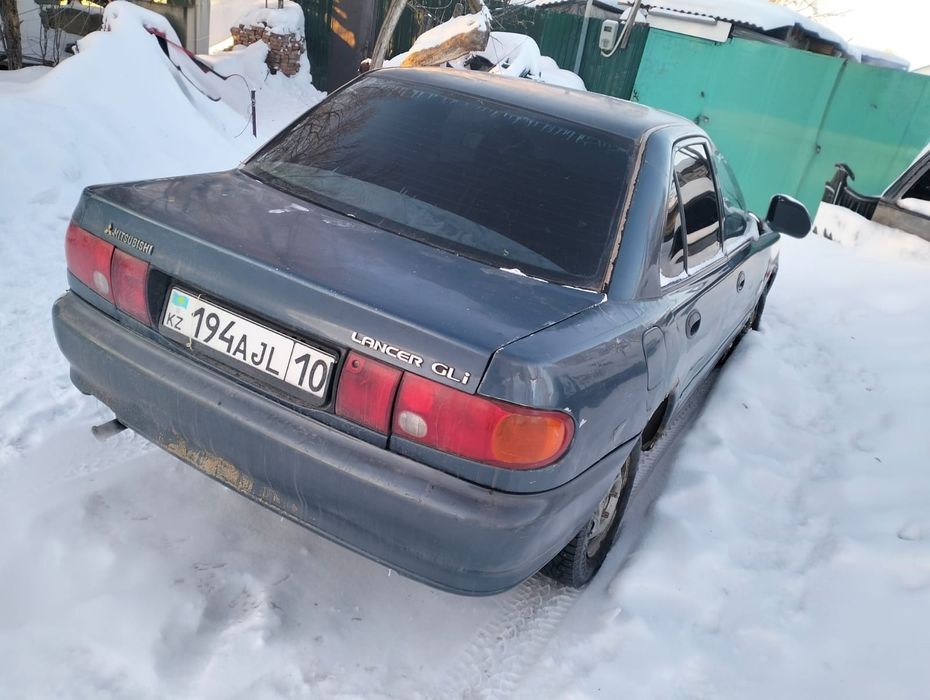 Мицубиси Лансер 93год