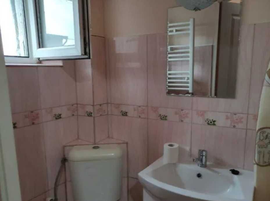 Дава се под наем Едностаен апартамент в Пловдив, Център - 34 кв.м за 193.8 € - Снимка #3