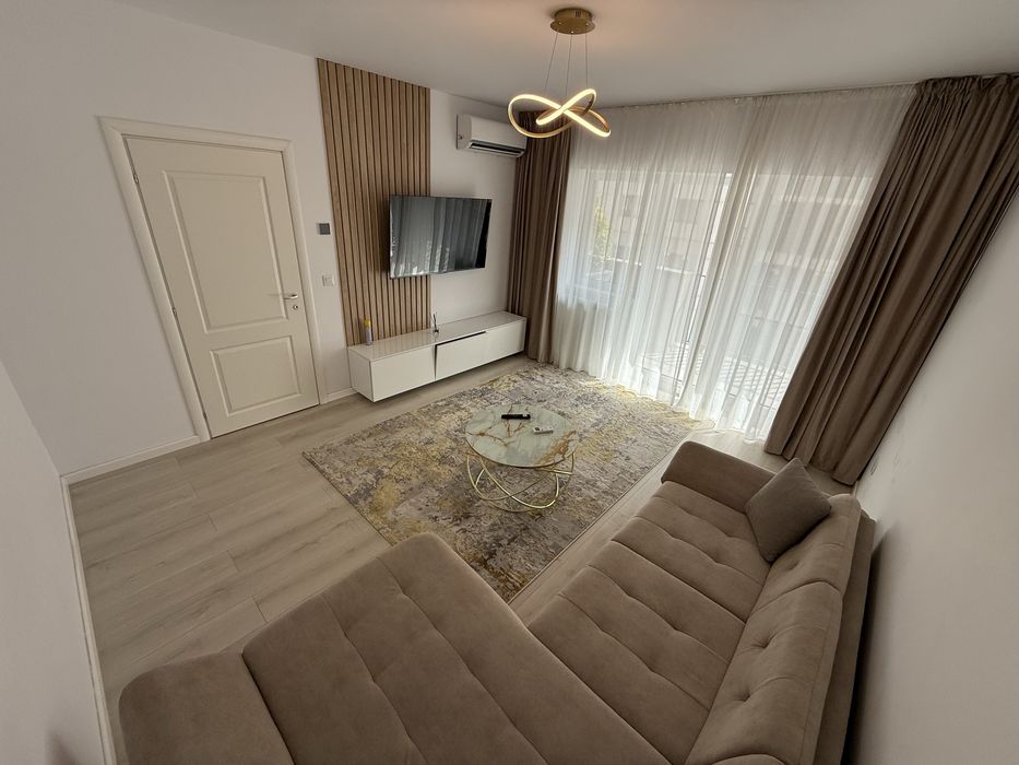 Vand apartament 2 camere decomandate in Complex Evergreen Towers Tatarasi