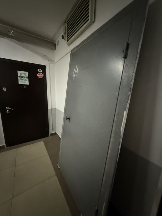 Вхрдная дверь для квартиры