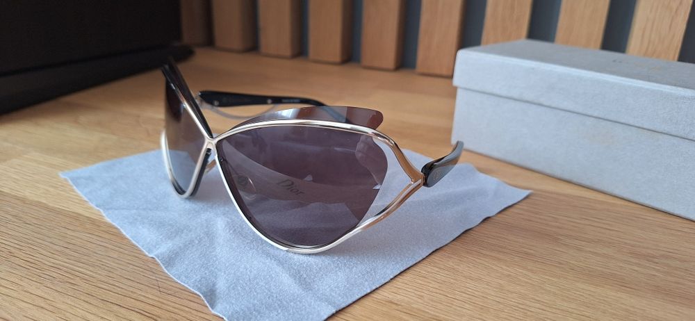 Слънчеви очила Dior