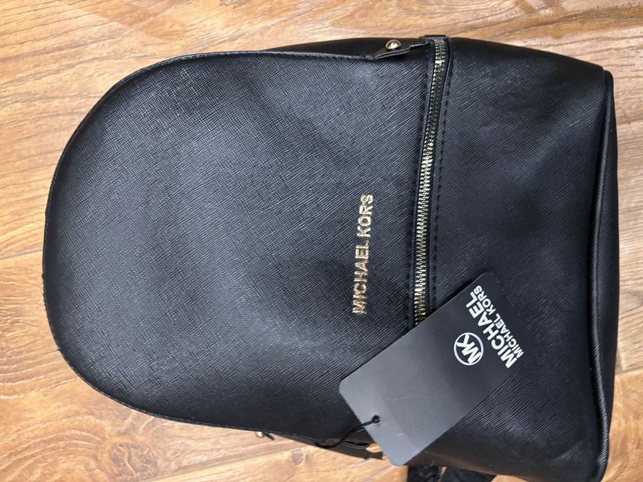 Чисто нова раница