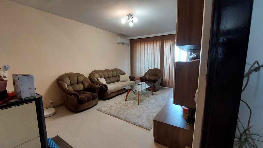 Продава се Тристаен апартамент в Пазарджик, Център - 87 кв.м за 989 €/кв.м - Снимка #5