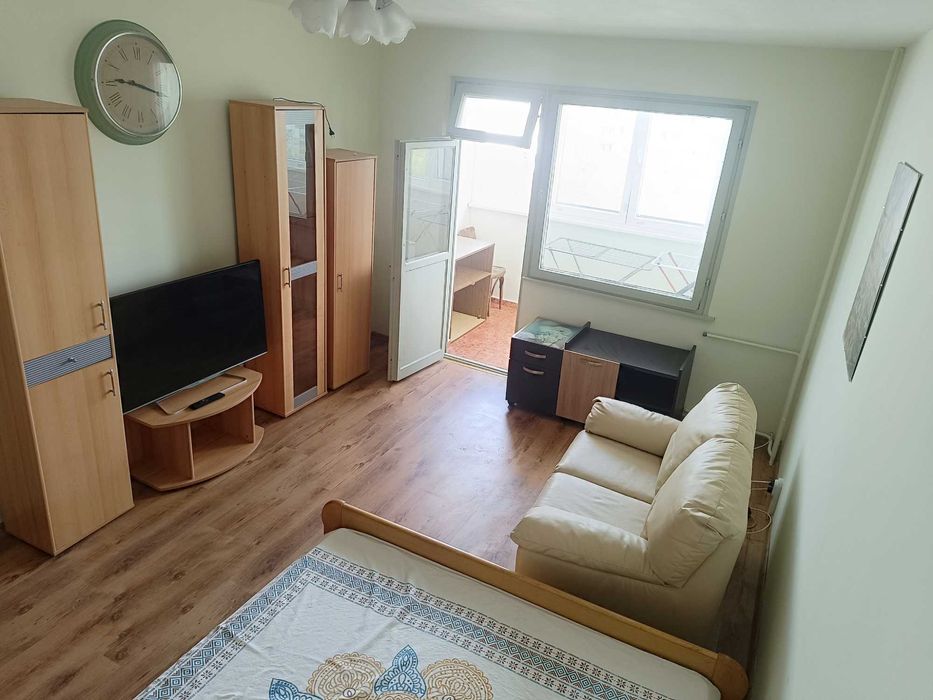 Под наем - София