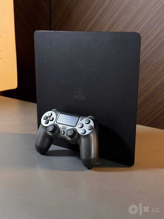 Playstation 4 Slim