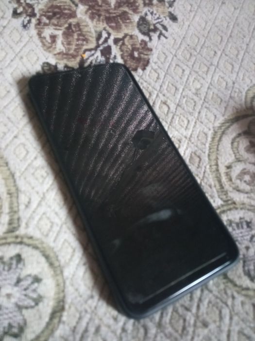 Продам телефоны срочно