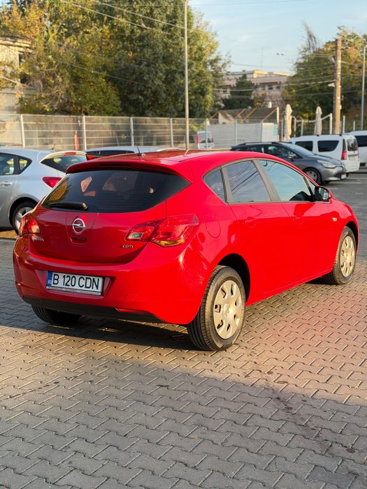 OPEL Astra 2012 — imagine 5