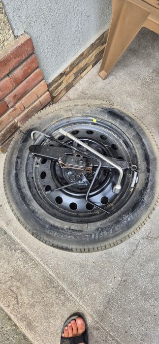 Vand roata de rezerva toyota corolla