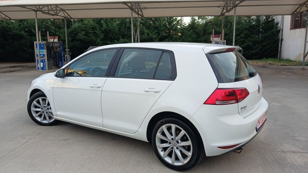 VOLKSWAGEN Golf 2013 — imagine 2