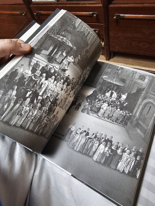 Книга Елена Образцова с иллюстрациями