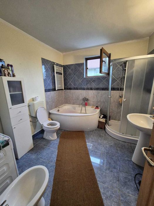 Casa de vanzare Bacau sat Siretu