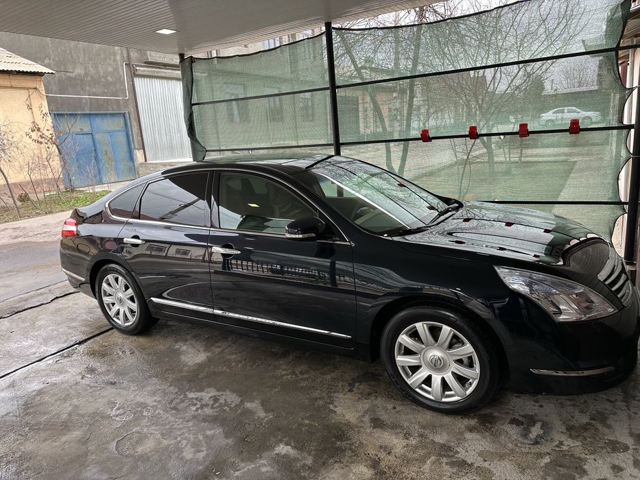 Продается автомобиль Nissan