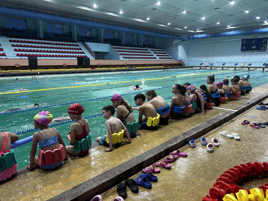 Cursuri inot copii Eurohotel/Bazin olimpic