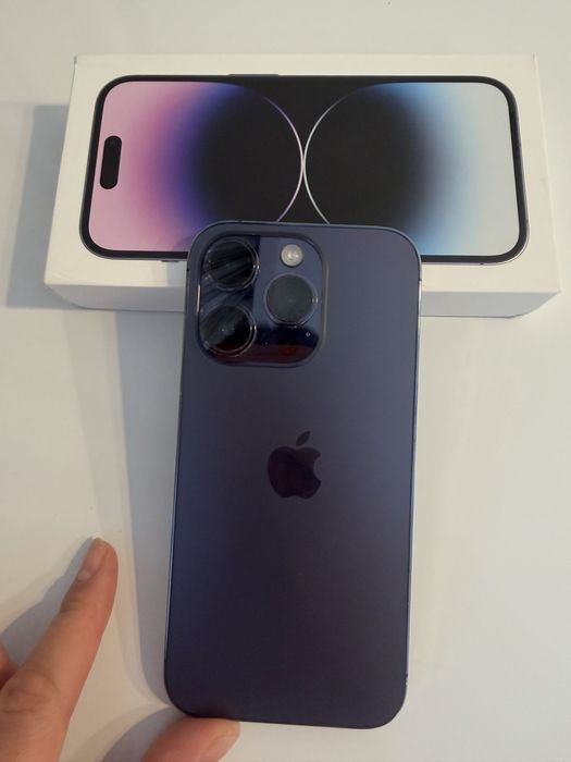 Айфон 14 про синий