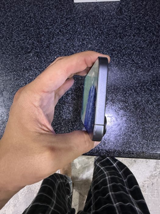 iphone 17 pamit 256g yomkost 100.% 126 ta sikl oqip tel qlila