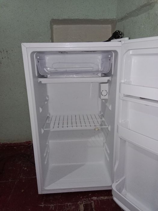 Холодильник состояние мощный