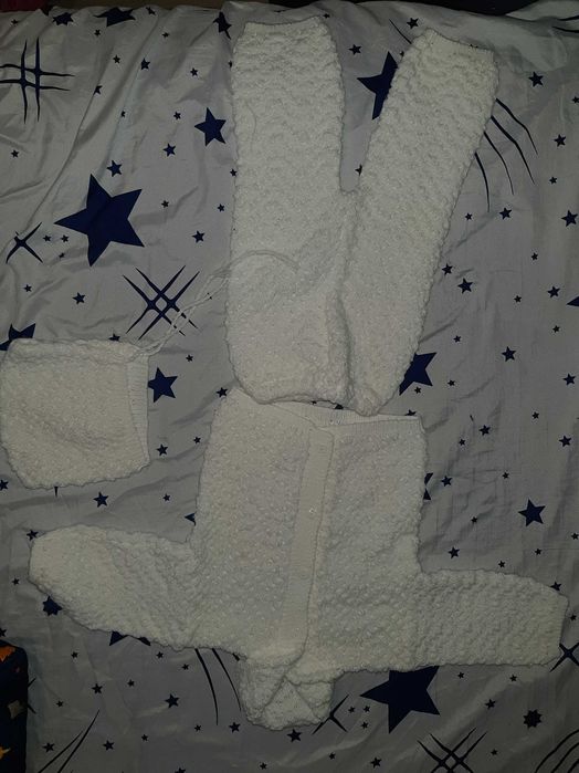 Vand hainute bebe 56-80 cm. Stare perfecta, unele noi cu eticheta.