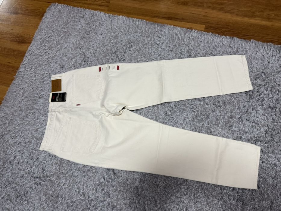 НОВИ ДЪНКИ промо 15€ levis