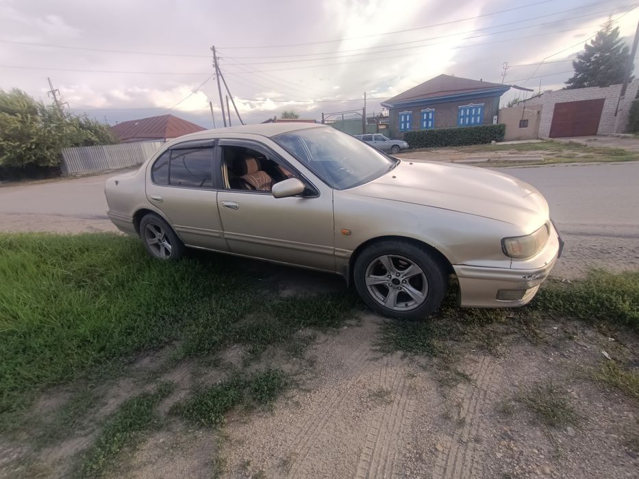 Продам Ниссан максима