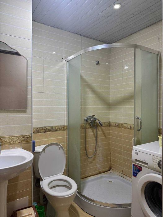 ПРОДАЕТСЯ 2/1/4 КВАРТИРА Ор.р: Ц11, Шайхантахур Хокимият