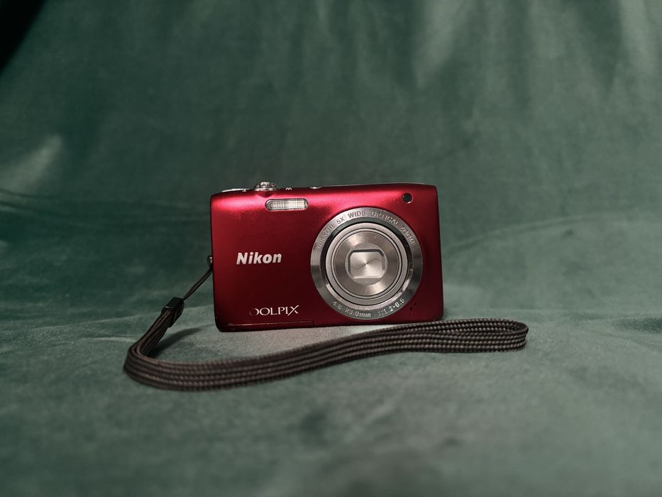 Nikon coolpix s2800