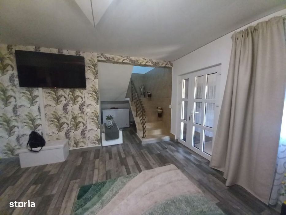 Casa noua cu etaj zona Rediu-Stauceni