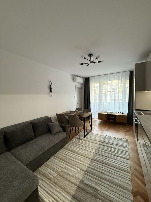 Продава се Тристаен апартамент в Шумен, 2-ри корпус - 72 кв.м за 2209 €/кв.м - Снимка #11